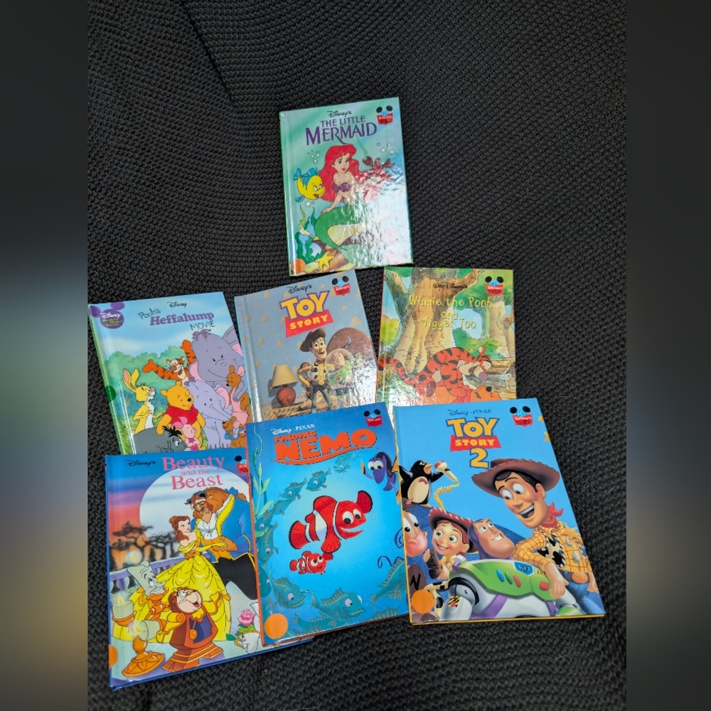 Disney Kids Storybook Collection - Picture 1 of 6